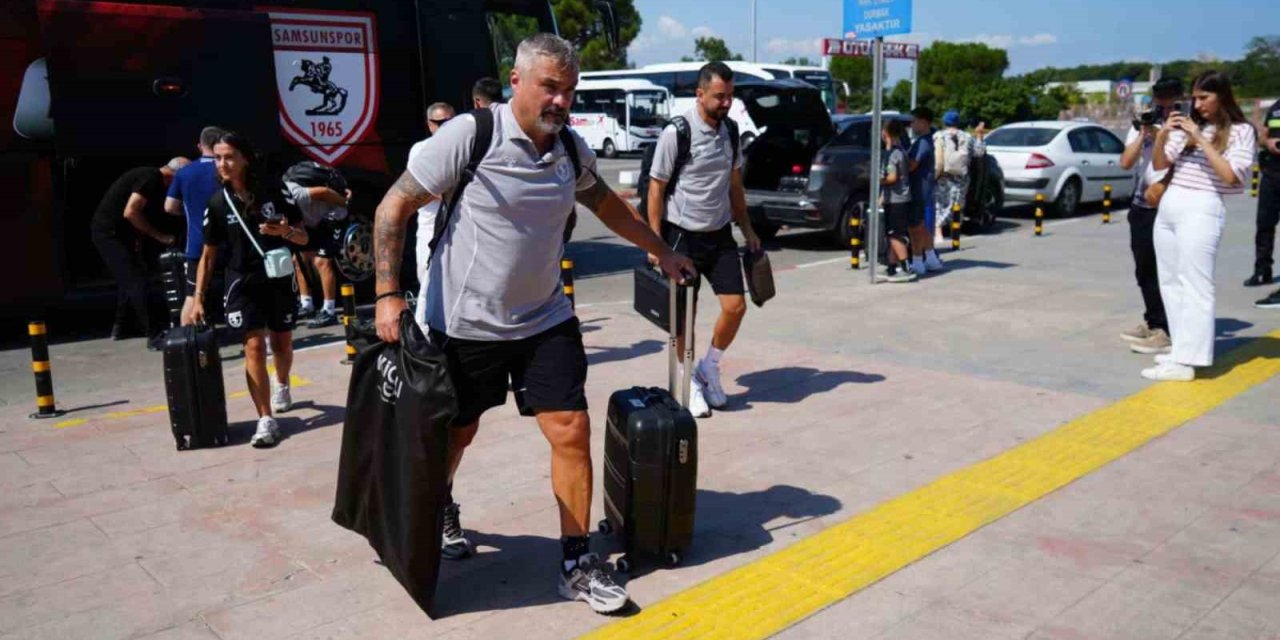 Samsunspor, Panathianikos maçı için Atina’ya gitti