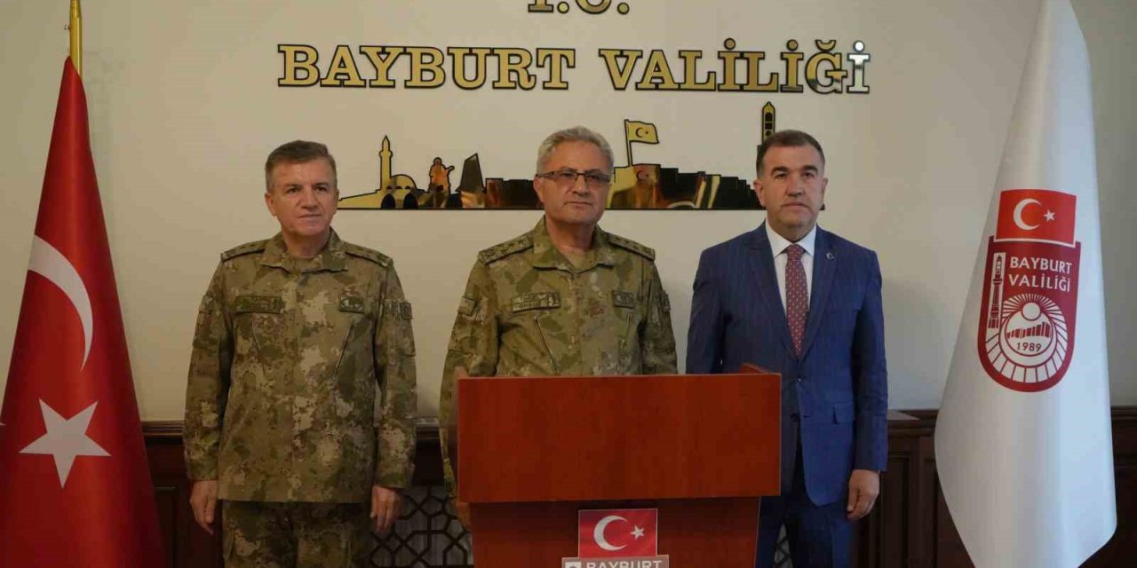 Kara Kuvvetleri Komutanı Orgeneral Tokel Bayburt’ta