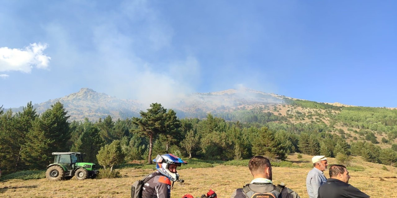 Gümüşhane’de çıkan yangın kontrol altına alındı