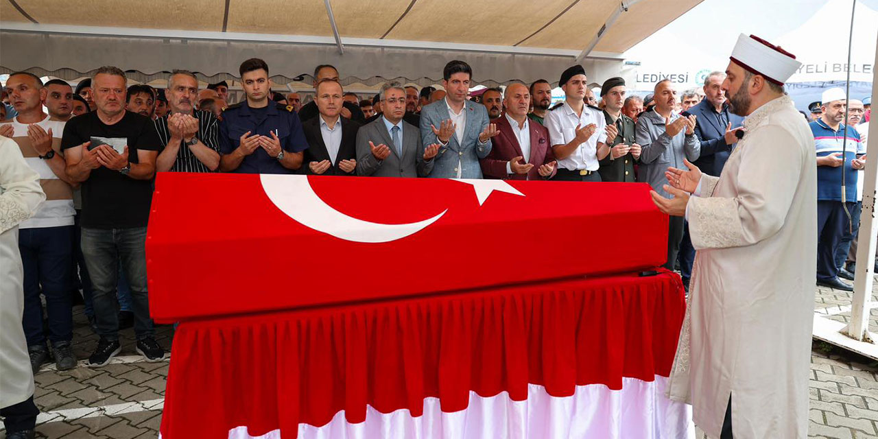 Kıbrıs Gazisi Nurhan Kibar Rize'de Son Yolculuğuna Uğurlandı