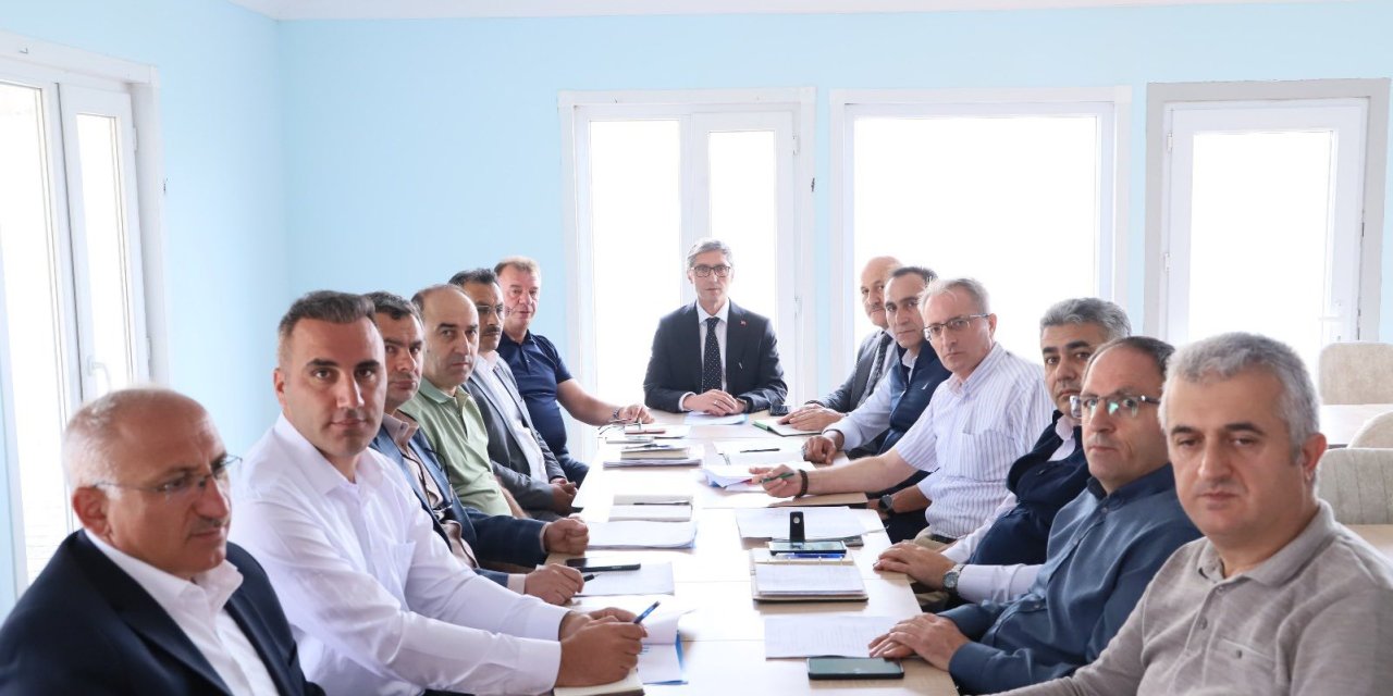 Bayburt’ta İlçe Milli Eğitim Müdürleri İle Yeni Dönem Toplantısı Yapıldı