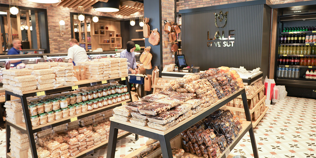 Çayeli'nin Yarım Asırlık Lezzeti Lale 1973, Şimdi Rize Merkezde!