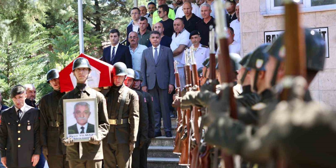 Kıbrıs gazisi son yolculuğuna uğurlandı