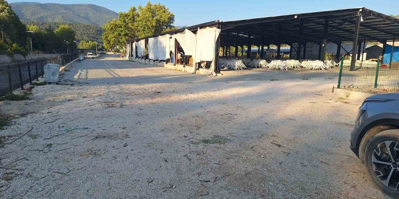 Bolu’da bıçaklı alacak-verecek kavgası: 1 yaralı