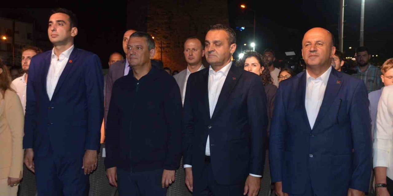 CHP Genel Başkanı Özel, balık av sezonu açılışına katıldı