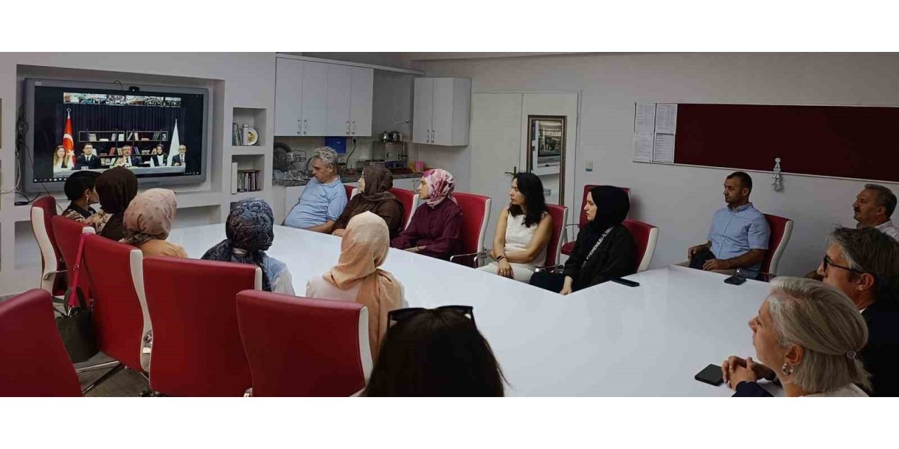 Bayburt’ta 2025-2026 eğitim-öğretim yılı mesleki çalışma programı başladı