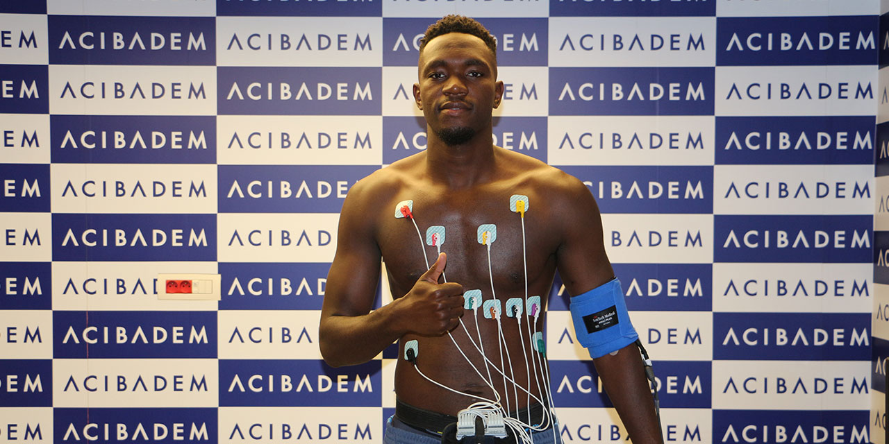 Yahia Fofana Çaykur Rizespor’da