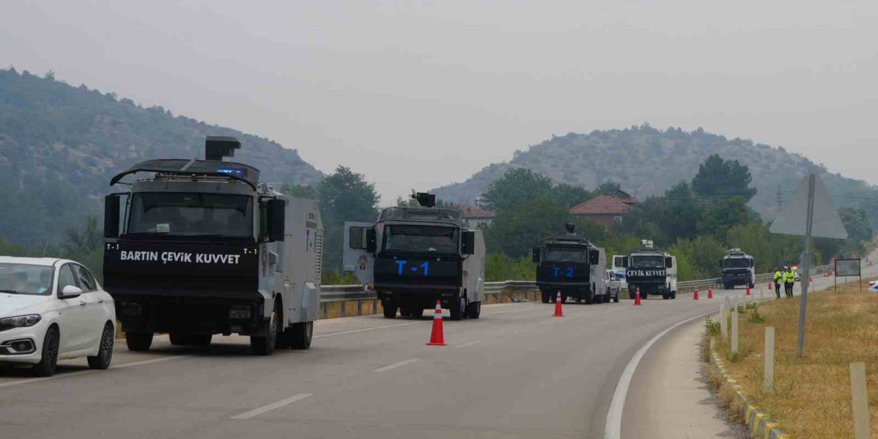 Kastamonu’daki orman yangınına müdahalede TOMA’lar da görev yapıyor