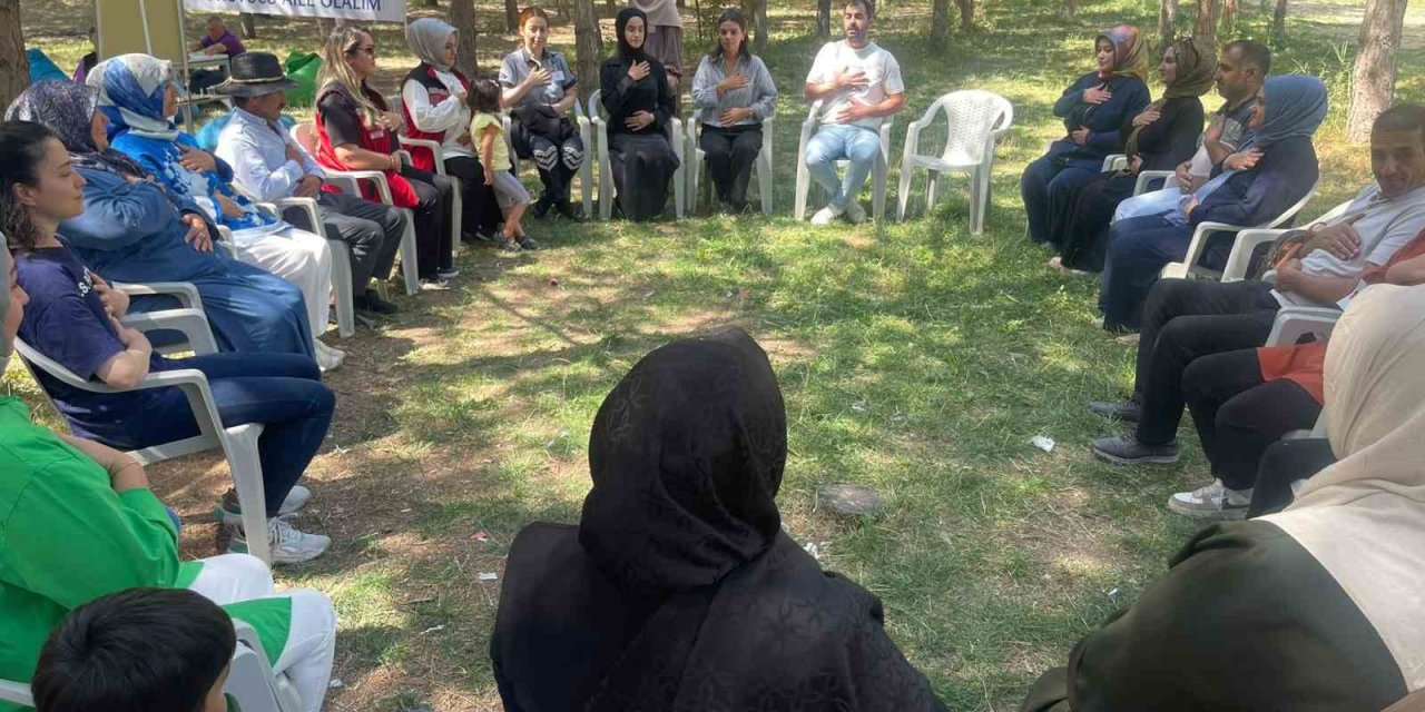 Bayburt’ta düzenlenen ’Dijital Detoks Kampı’ ile doğada vakit geçirildi