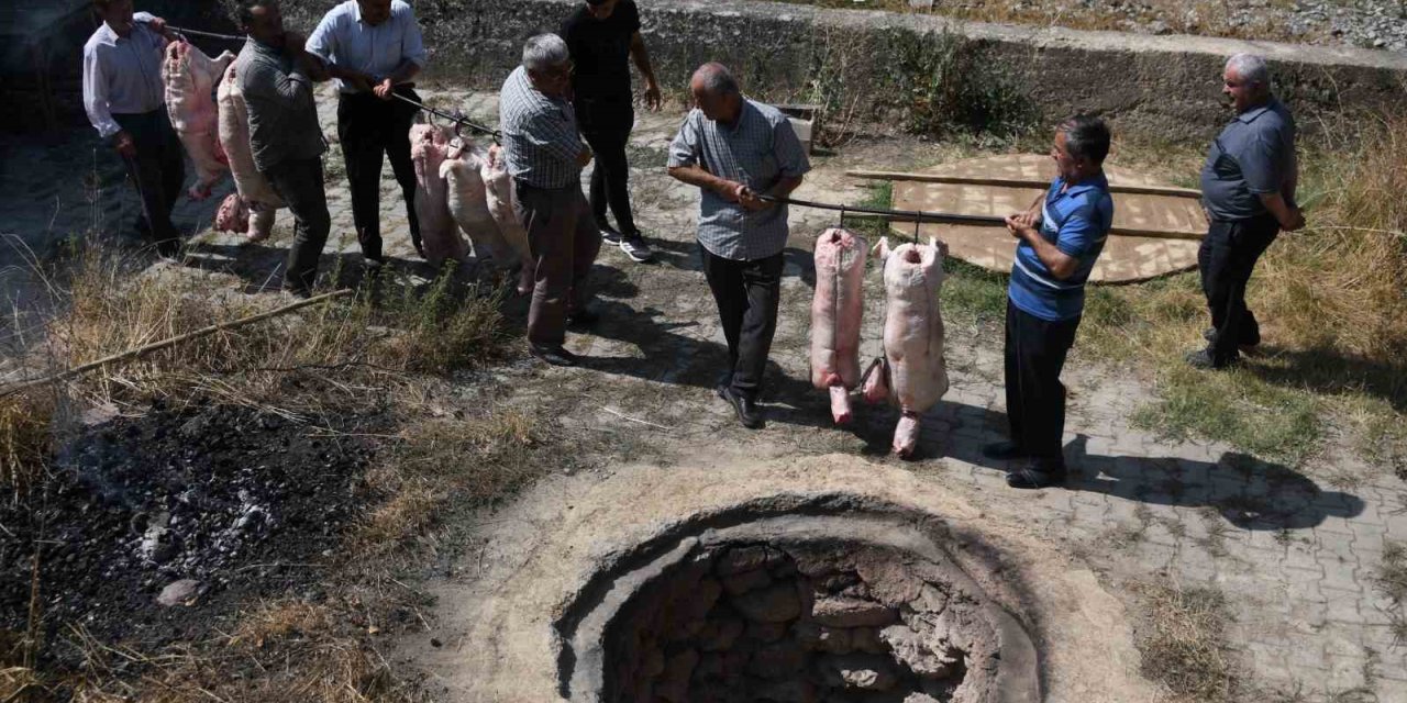 Kastamonu’da "kuyu kebabı" geleneği asırlardır yaşatılıyor