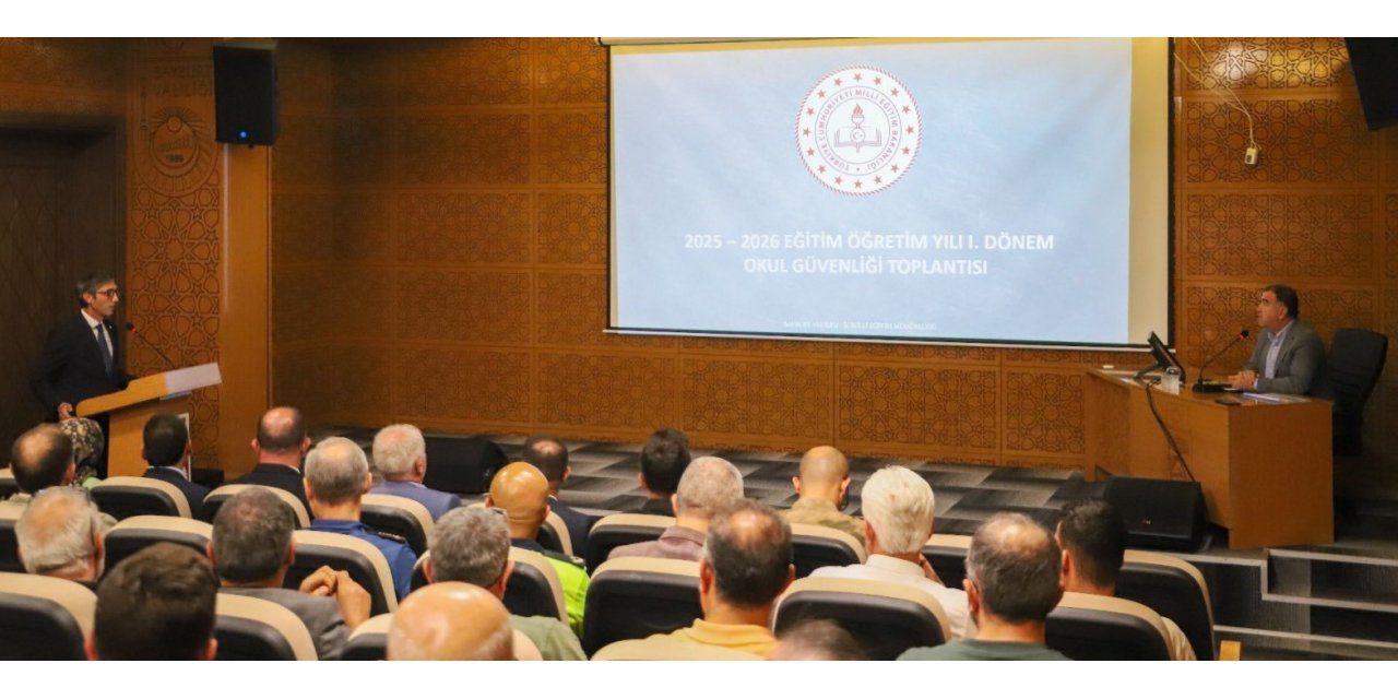 Bayburt’ta Okul Güvenliği Toplantısı Yapıldı