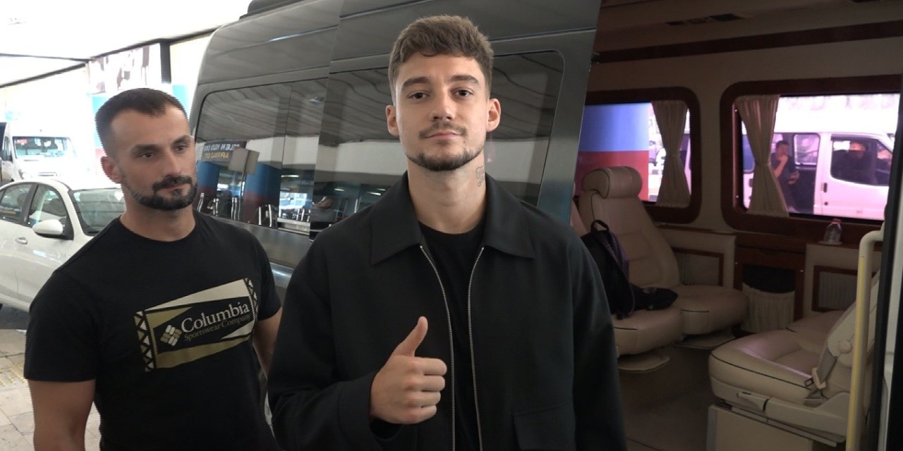 Trabzonspor, Ernest Muçi’yi Trabzon’a getirdi