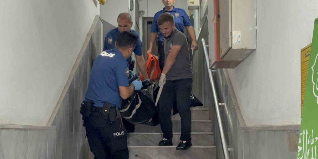 Gurbetçinin evinde şüpheli ölümü