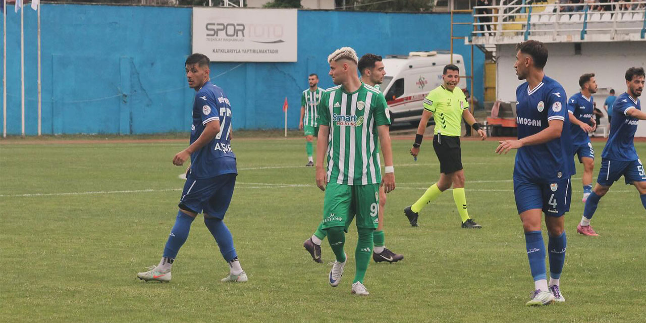 Pazarspor ile Çayelispor 1-1 Berabere