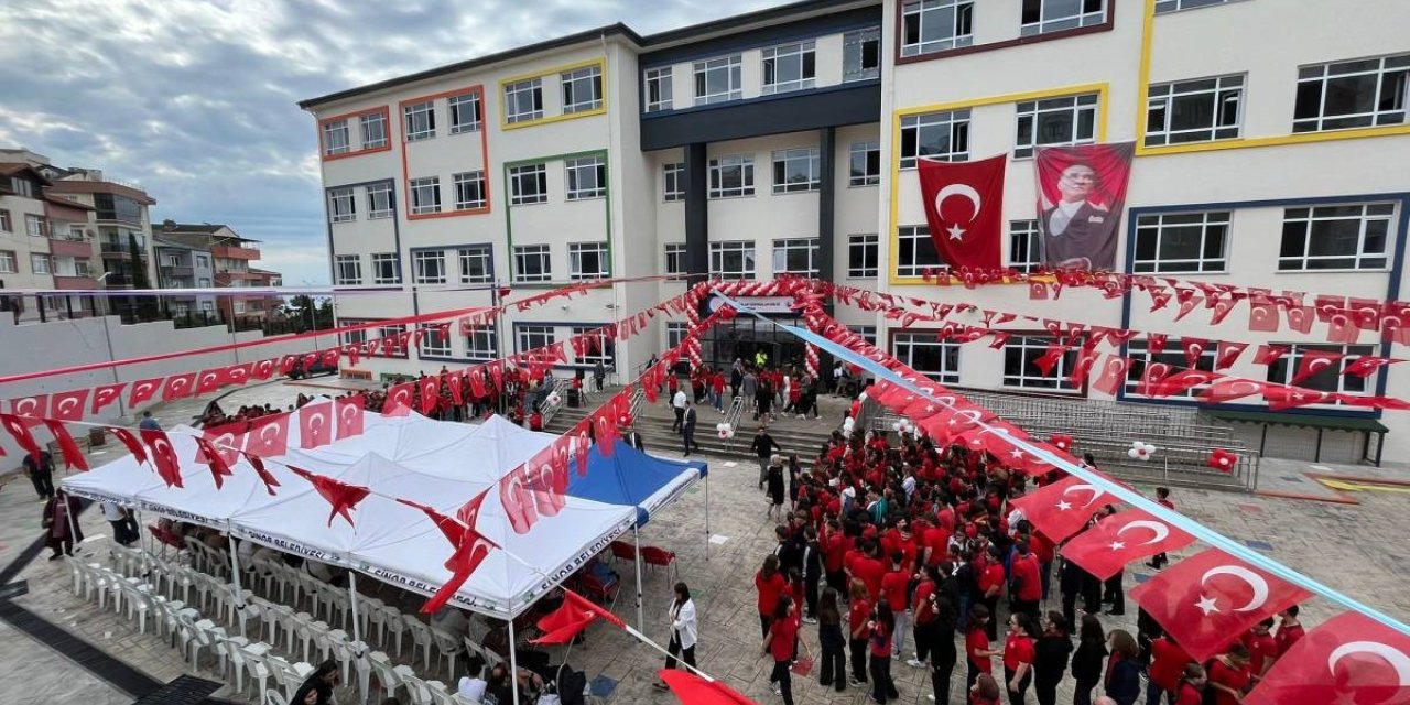 Sinop’ta yeni eğitim-öğretim yılı törenle başladı, TOBB Gelincik Ortaokulu açıldı