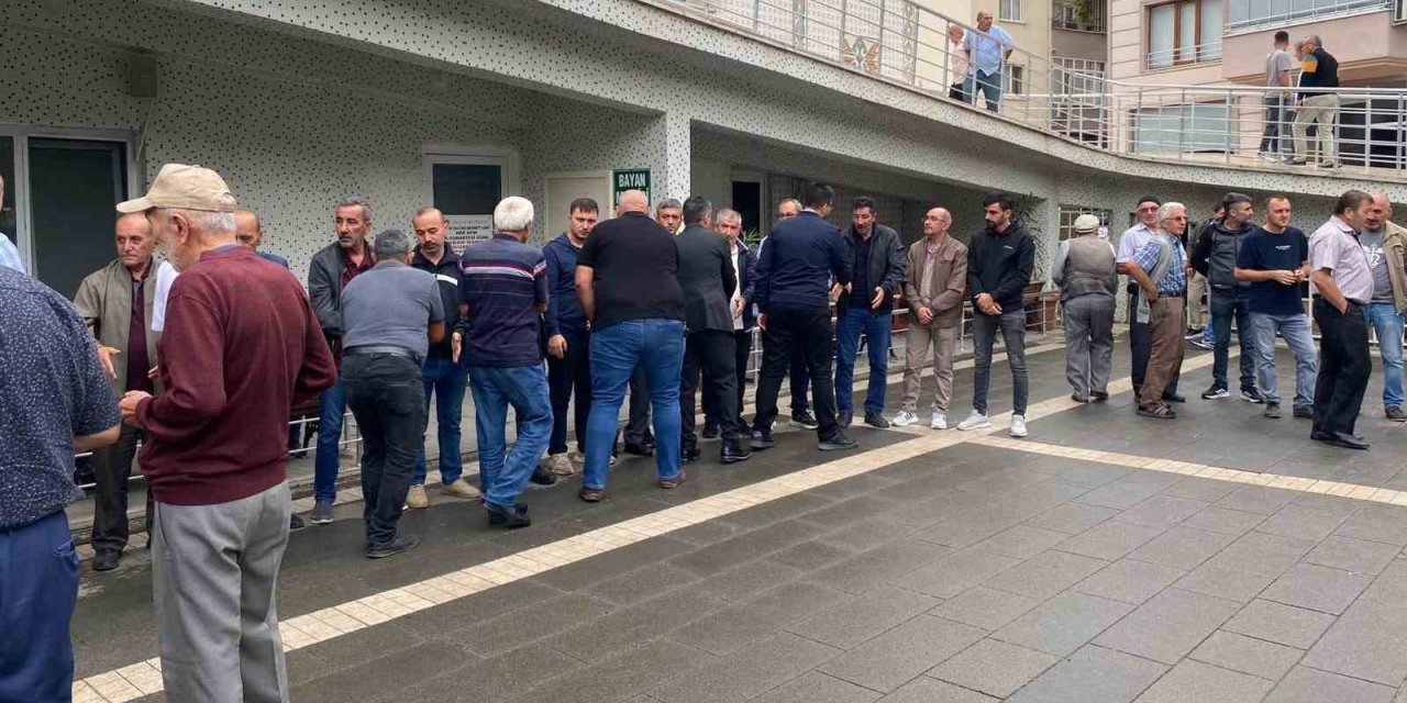 Yediği yemek boğazına takılan adam hayatını kaybetti