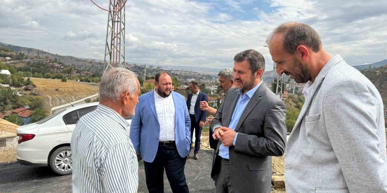 Karabük Belediyesi, mahallenin ulaşım sorununu çözdü