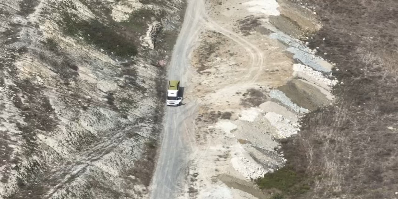 Kaçak Döküm Yapan Hafriyat Kamyonu Drone İle Tespit Edildi