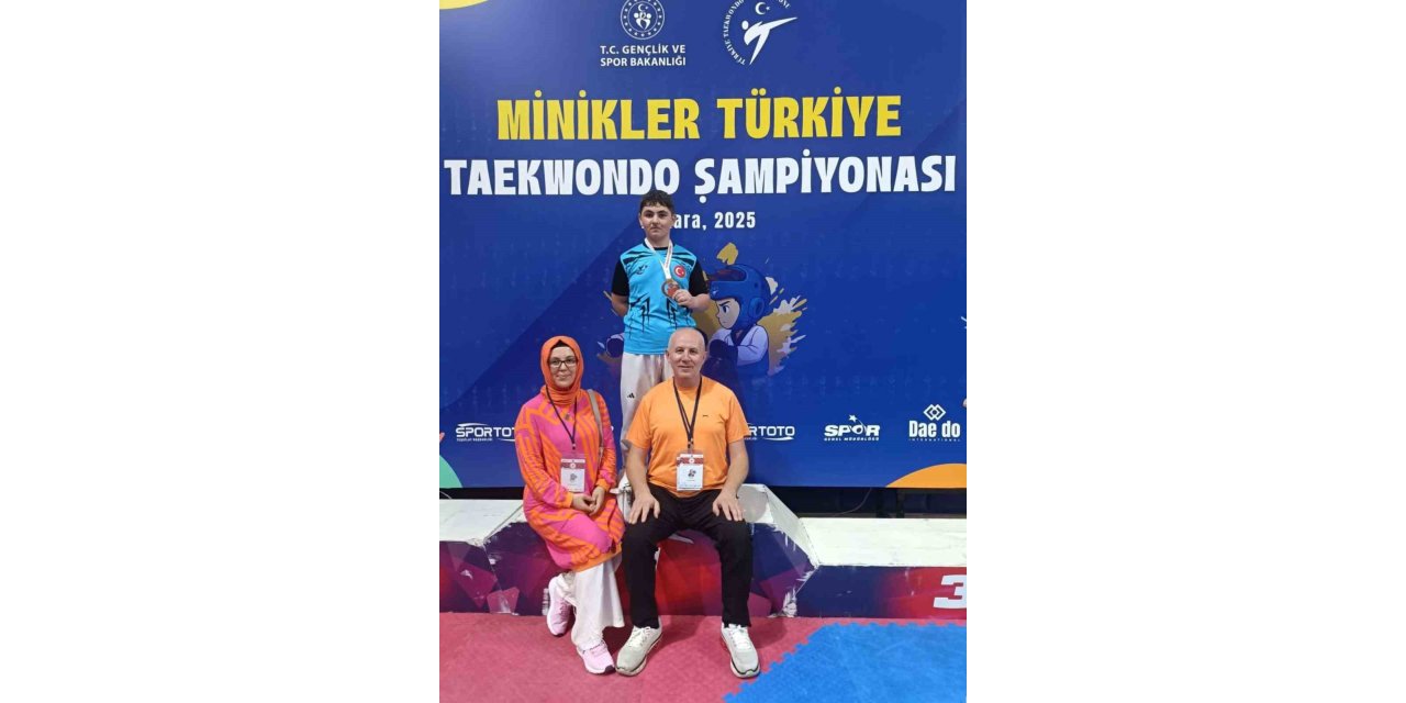 Ahmet Selim Uras Türkiye 3. oldu