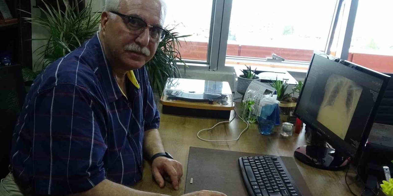 Prof. Dr. Tevfik Özlü: "Okullar ’enfeksiyon fidesi’ olabilir"