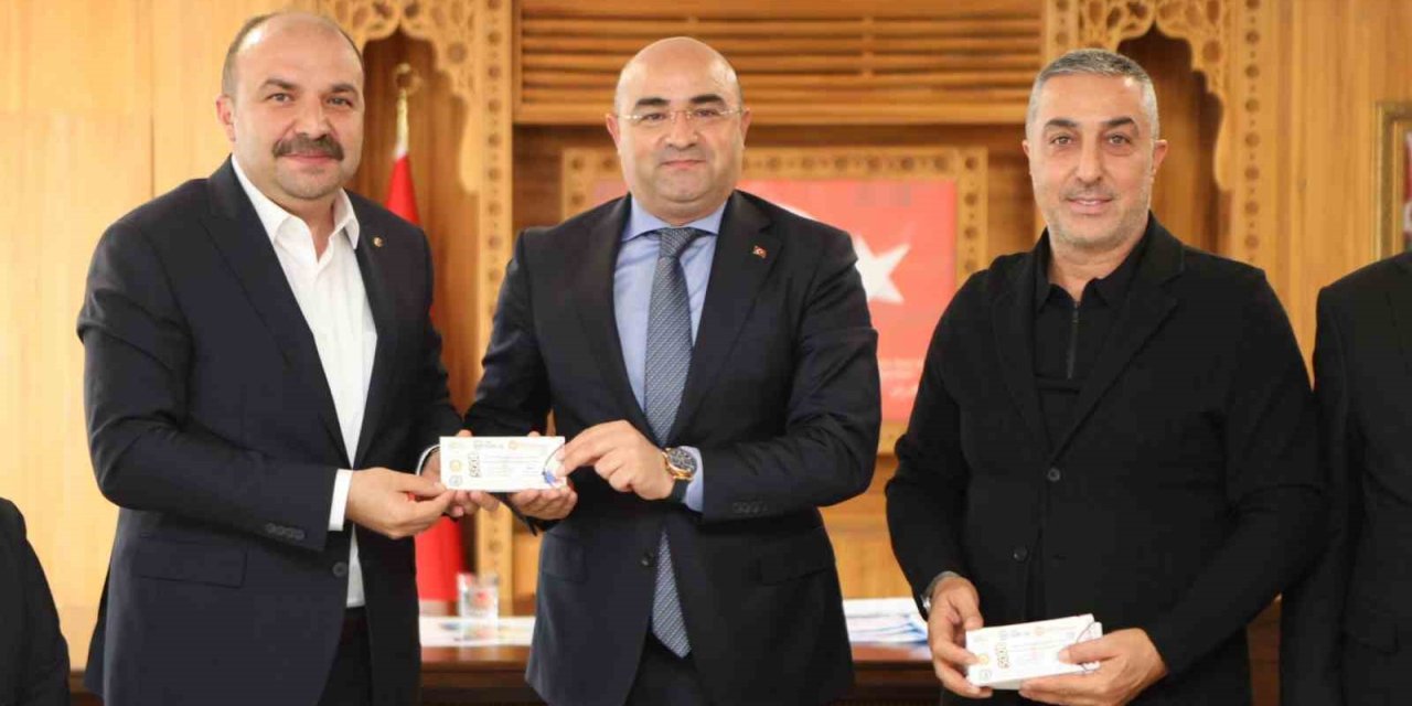 Safranbolu TSO’dan öğrencilere kırtasiye desteği