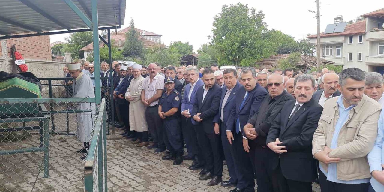 Vezirköprü Ziraat Odası Başkanı Kaya, son yolculuğuna uğurlandı