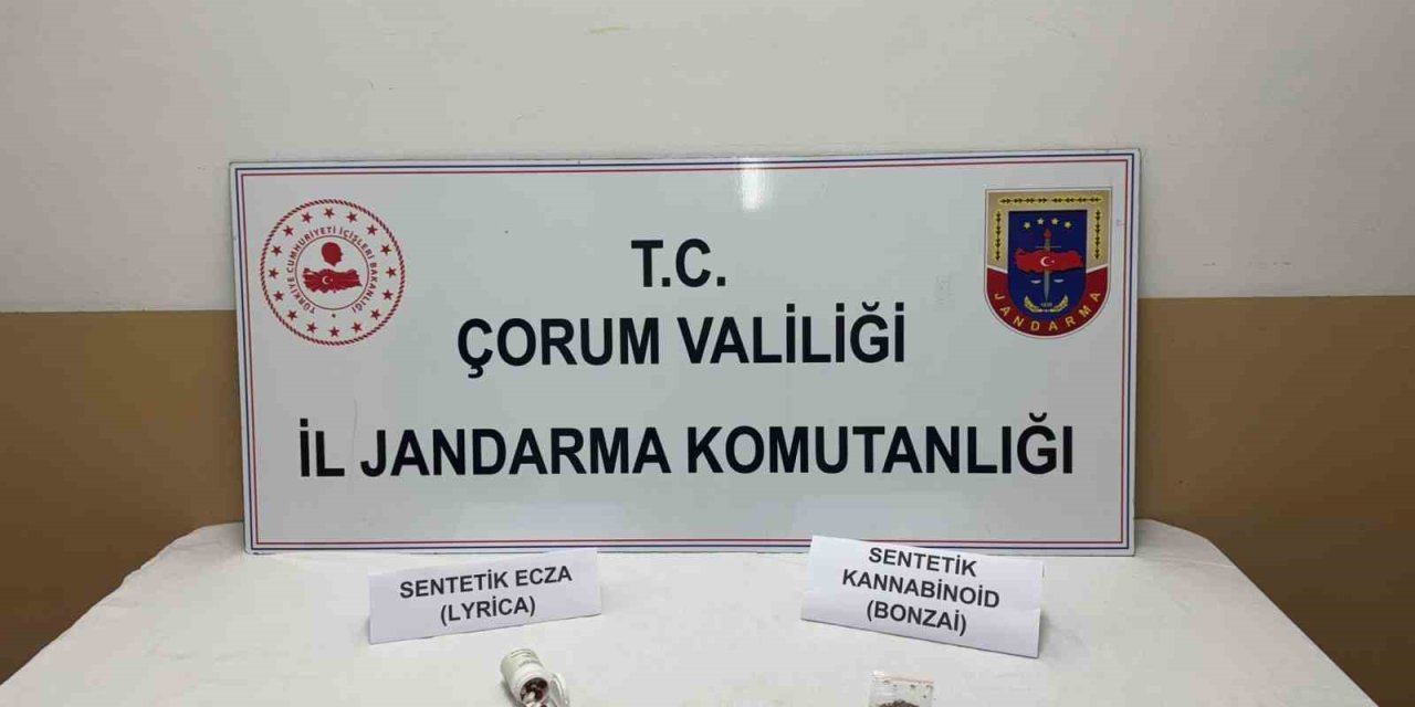 Çorum’da uyuşturucuyla yakalanan 2 şüpheli gözaltına alındı