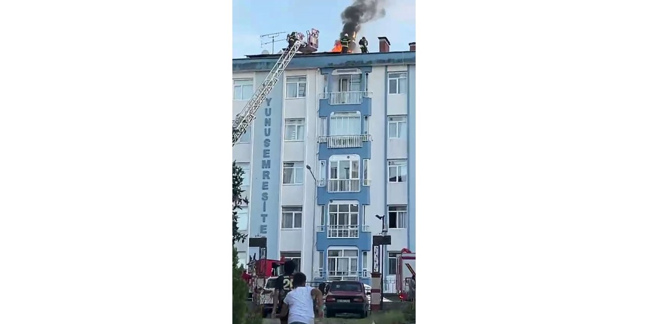 Ordu’da membran tadilatı sonrası çatı yangını