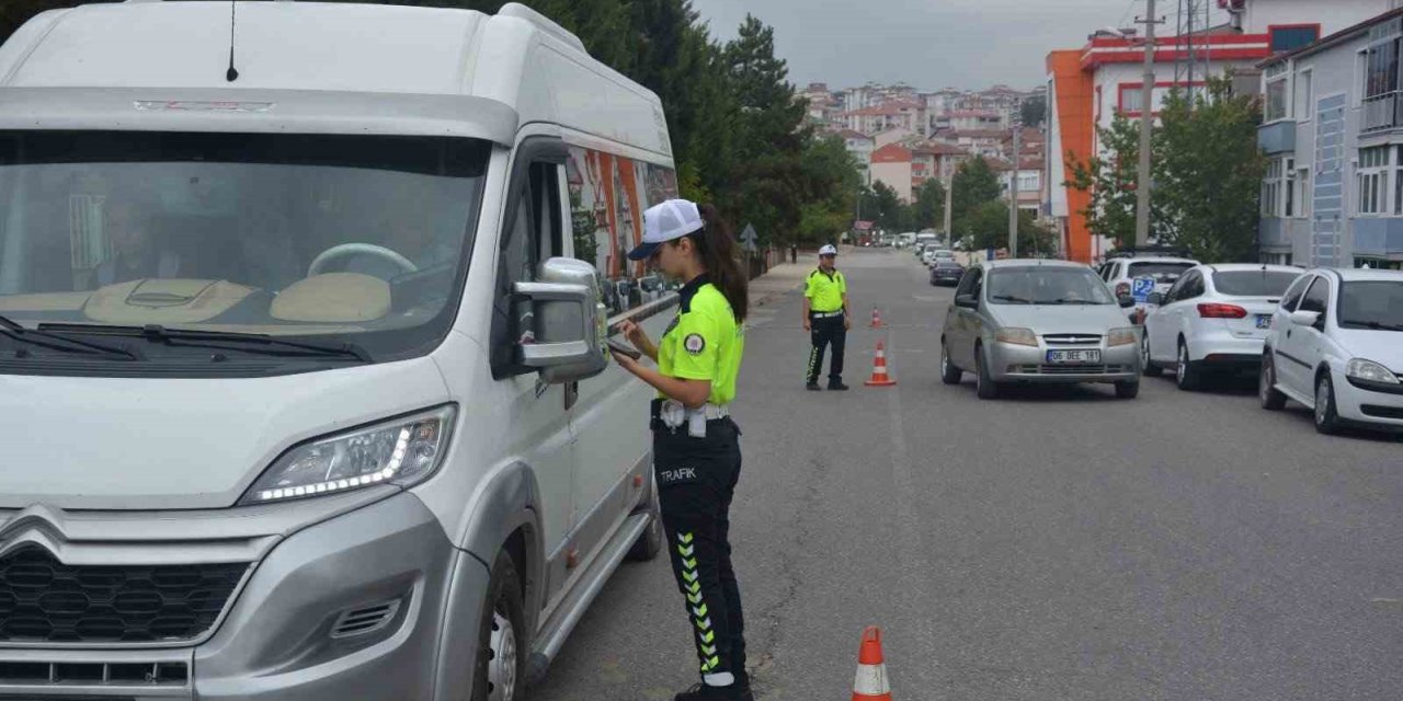 Karabük’te okul çevrelerinde güvenlik denetimi
