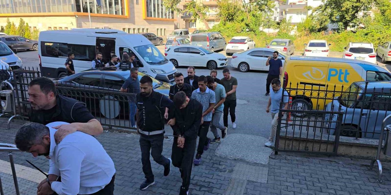 Karadeniz Ereğli’de uyuşturucu operasyonunda 8 tutuklama