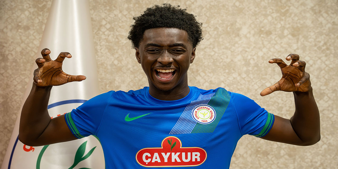 Çaykur Rizespor, Premier Lig'den Jesurun Rak-Sakyi'yi Kiraladı