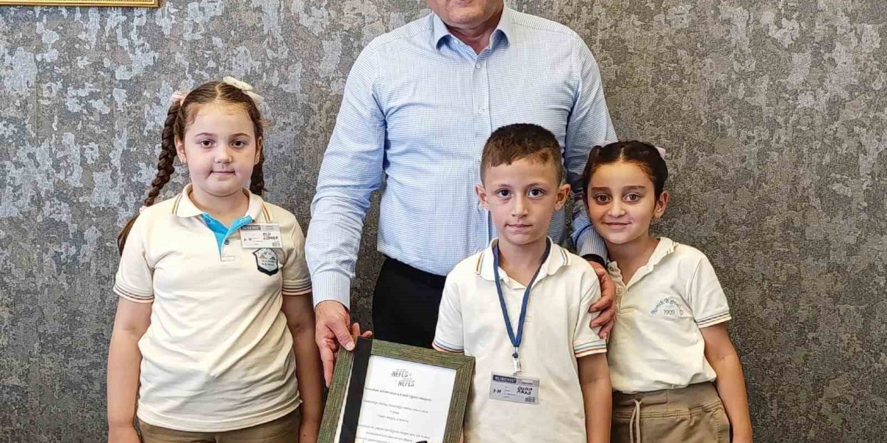 Düzceli öğrenciler yeşil vatan için 207 fidan dikti