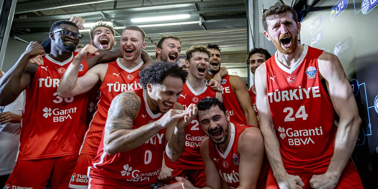 A Milli Erkek Basketbol Takımı finalde