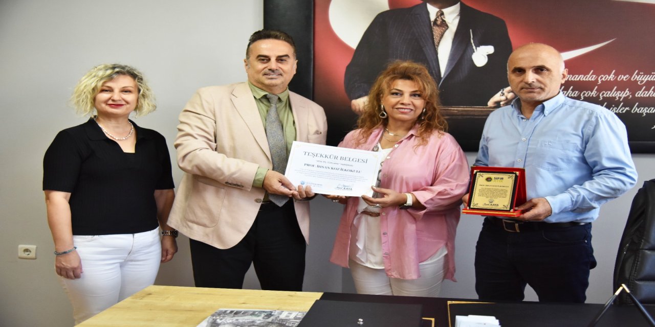 Ortahisar Belediyesi, Çevreci Okullara Teşekkür Belgesi Veriyor