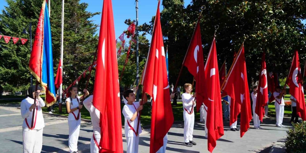Samsun’da İlköğretim Haftası törenle kutlandı