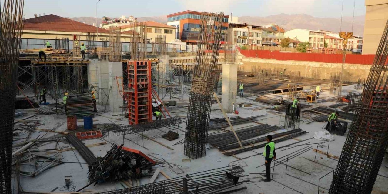 İnşaat üretimi yıllık yüzde 24,1 arttı