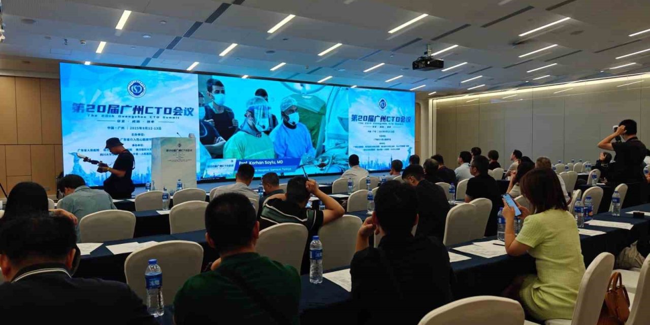 Samsun’dan Çin’e canlı yayın: Türk hekimlerin başarısı kongrede izlendi