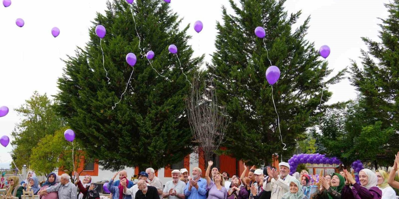 ‘Geçmişin Altın İzleri’ sergisi ilgi gördü