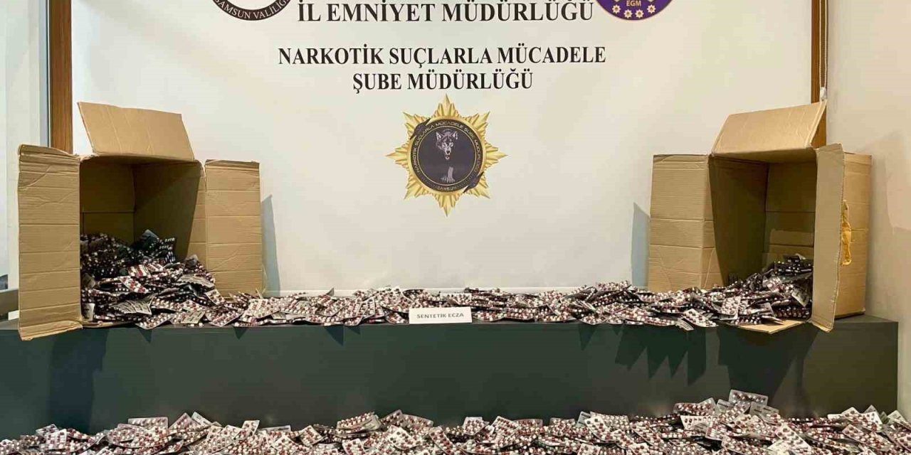 Samsun’da gardıroba gizlenmiş 47 bin 824 uyuşturucu hap ele geçirildi