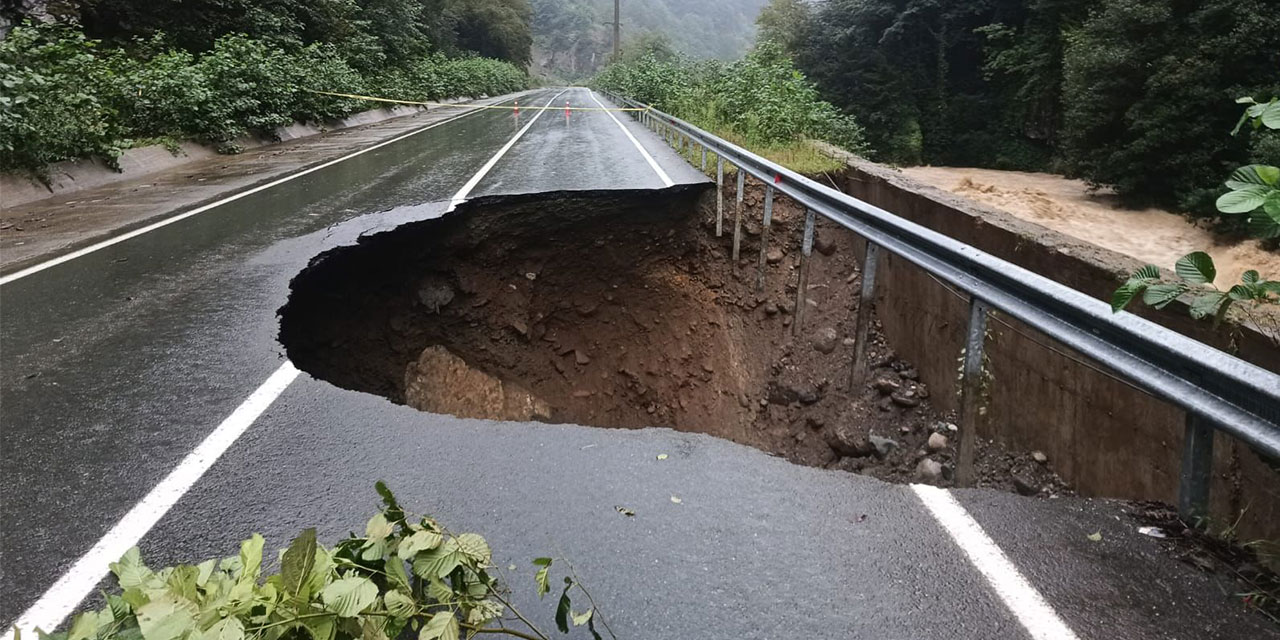 Rize'de Sağanak Yağış Felaketi: 26 Köy Ulaşıma Kapandı