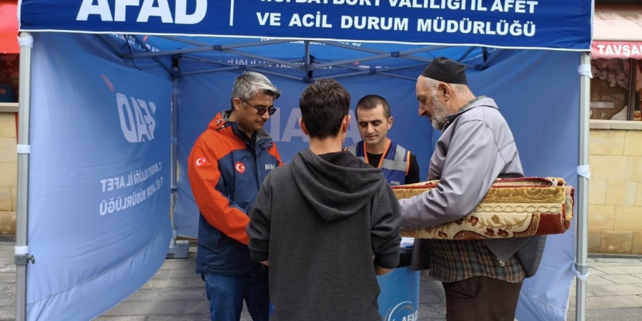 Bayburt’ta Cami Ve Mahallelerde Vatandaşlar Afet Konularında Bilgilendirildi