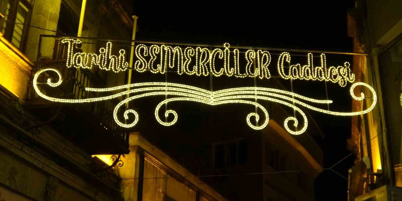 Bir zamanlar isimleri, sanatlarıyla anılıyordu