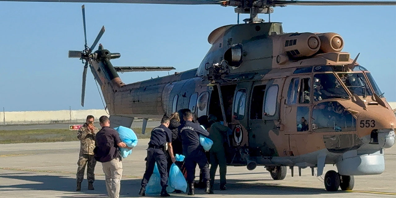 Rize’de Çamlıhemşin’in yaylalarına yardımlar helikopterle taşınıyor