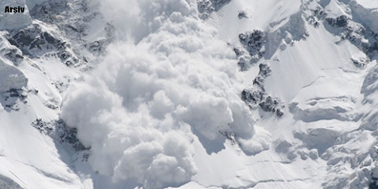 Rize'de Çığ Düştü. Mahsur Kalanlar Var!