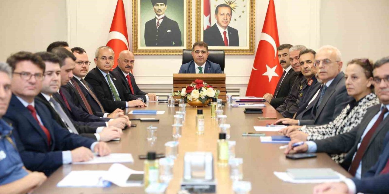 Üniversite güvenlik toplantısı yapıldı