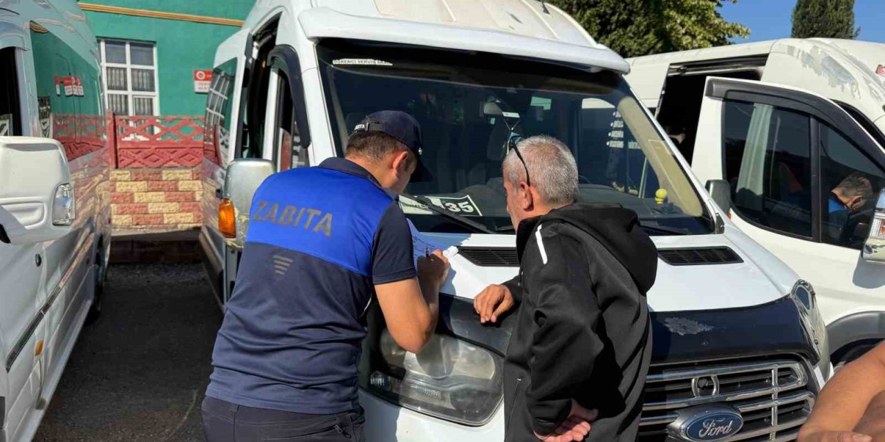 Karabük Belediyesinden okul servislerine denetim