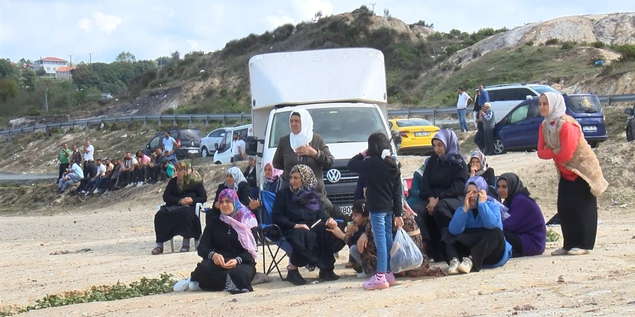 Sarıyer’de Dalgalara Kapılarak Kaybolan Çocuğu Arama Çalışmaları Sürüyor