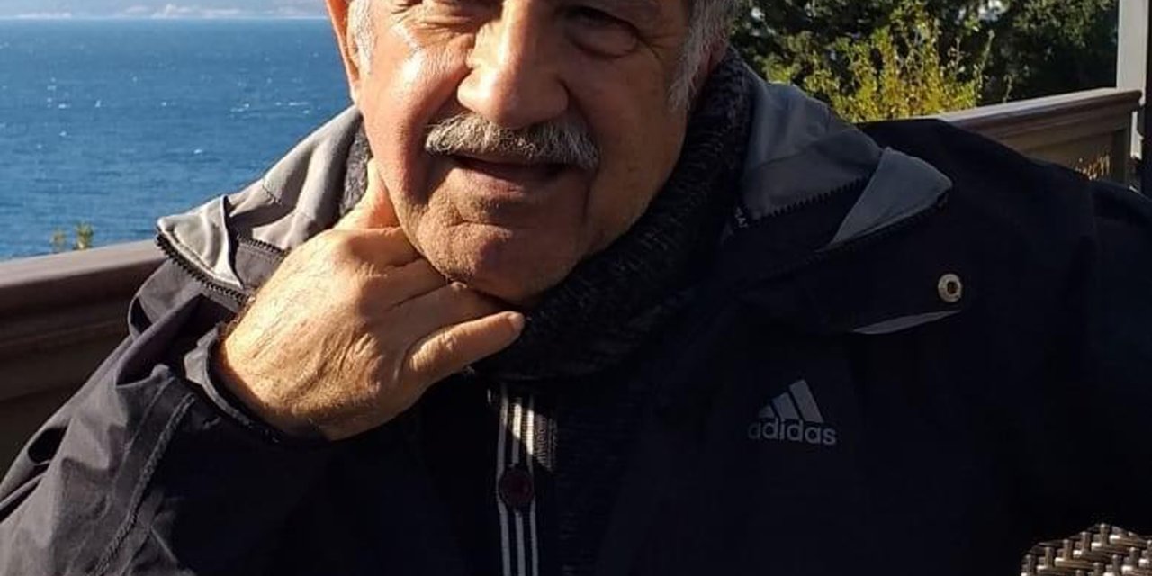 Eski Belediye Başkanı Çatıdan Atladı