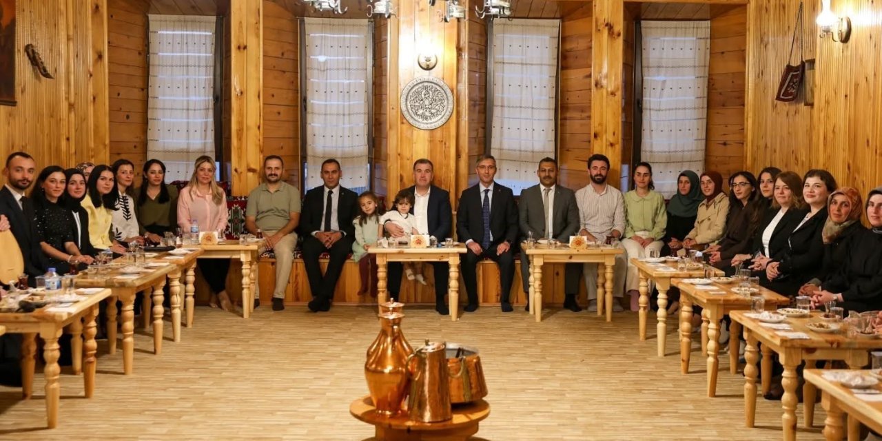 Bayburt’a atanan öğretmenlerle tanışma toplantısı düzenlendi