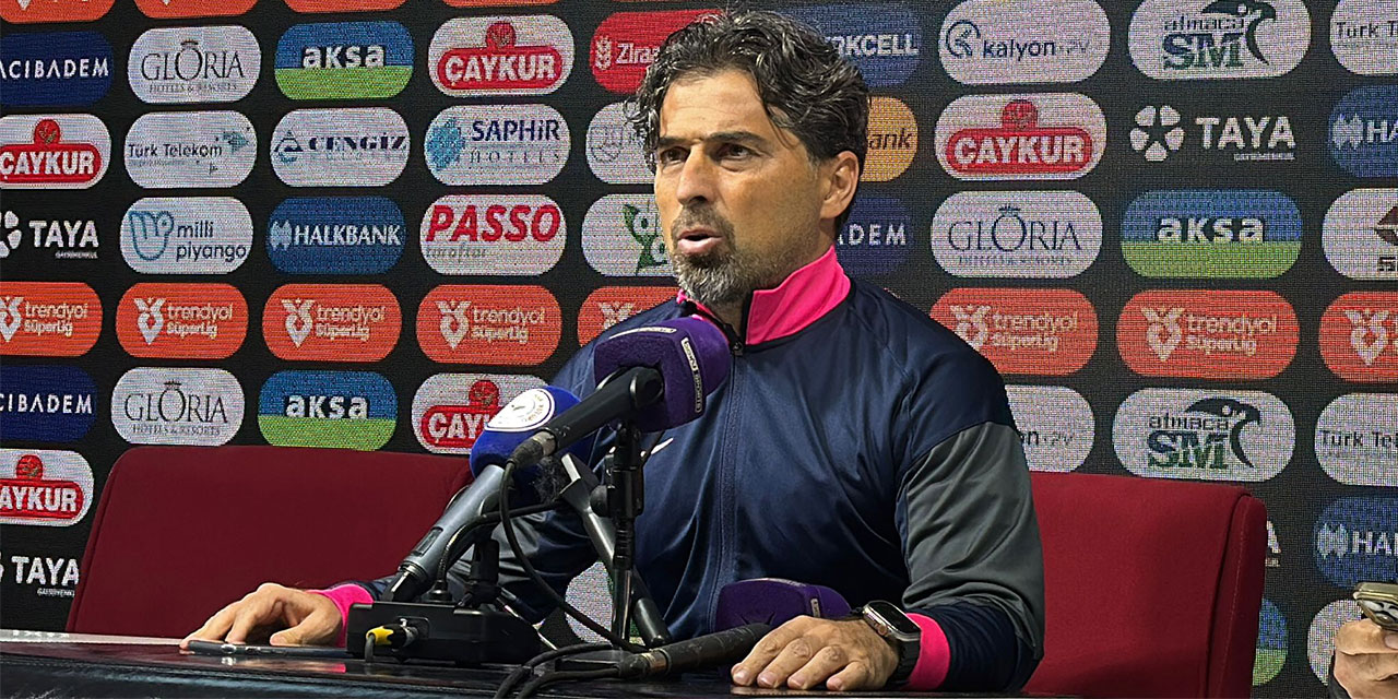 İlhan Palut'tan 20 Saniyelik Basın Açıklaması